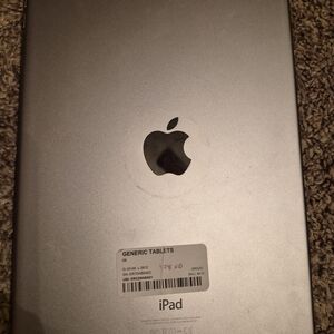 Apple iPad Silver Tablet - Sleek Silver Finish